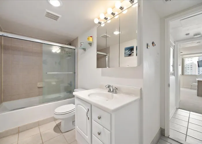 Quay-2 Bedroom Ocean View With Indoor Pool