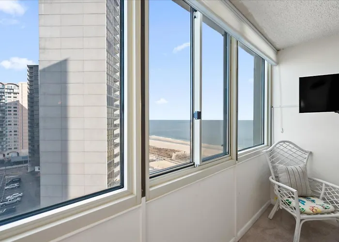 Сasa de vacaciones Quay-2 Bedroom Ocean View With Indoor Pool