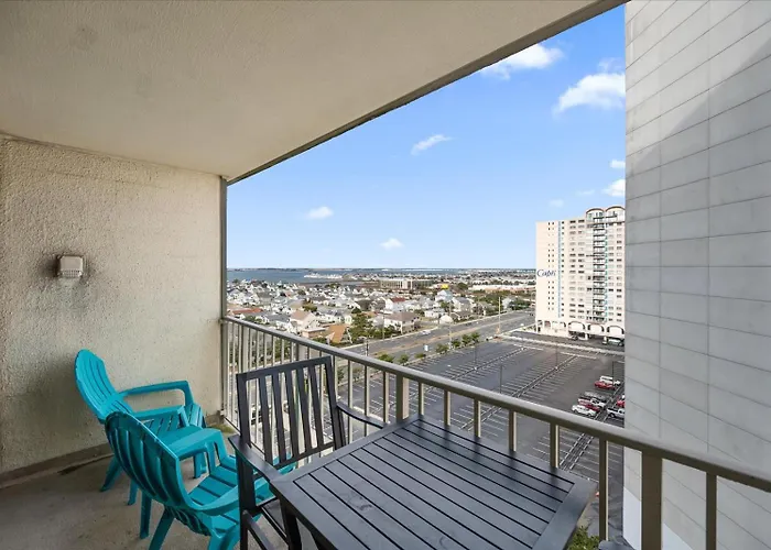 Quay-2 Bedroom Ocean View With Indoor Pool *