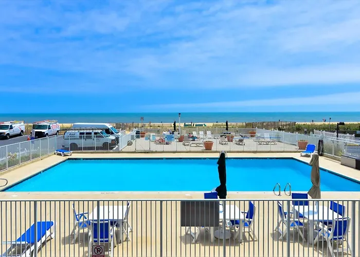 Сasa de vacaciones Quay-2 Bedroom Ocean View With Indoor Pool *